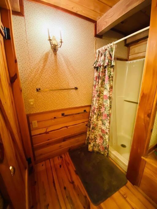 The Loft At Bear Mountain Log Cabins Eureka Springs Luaran gambar